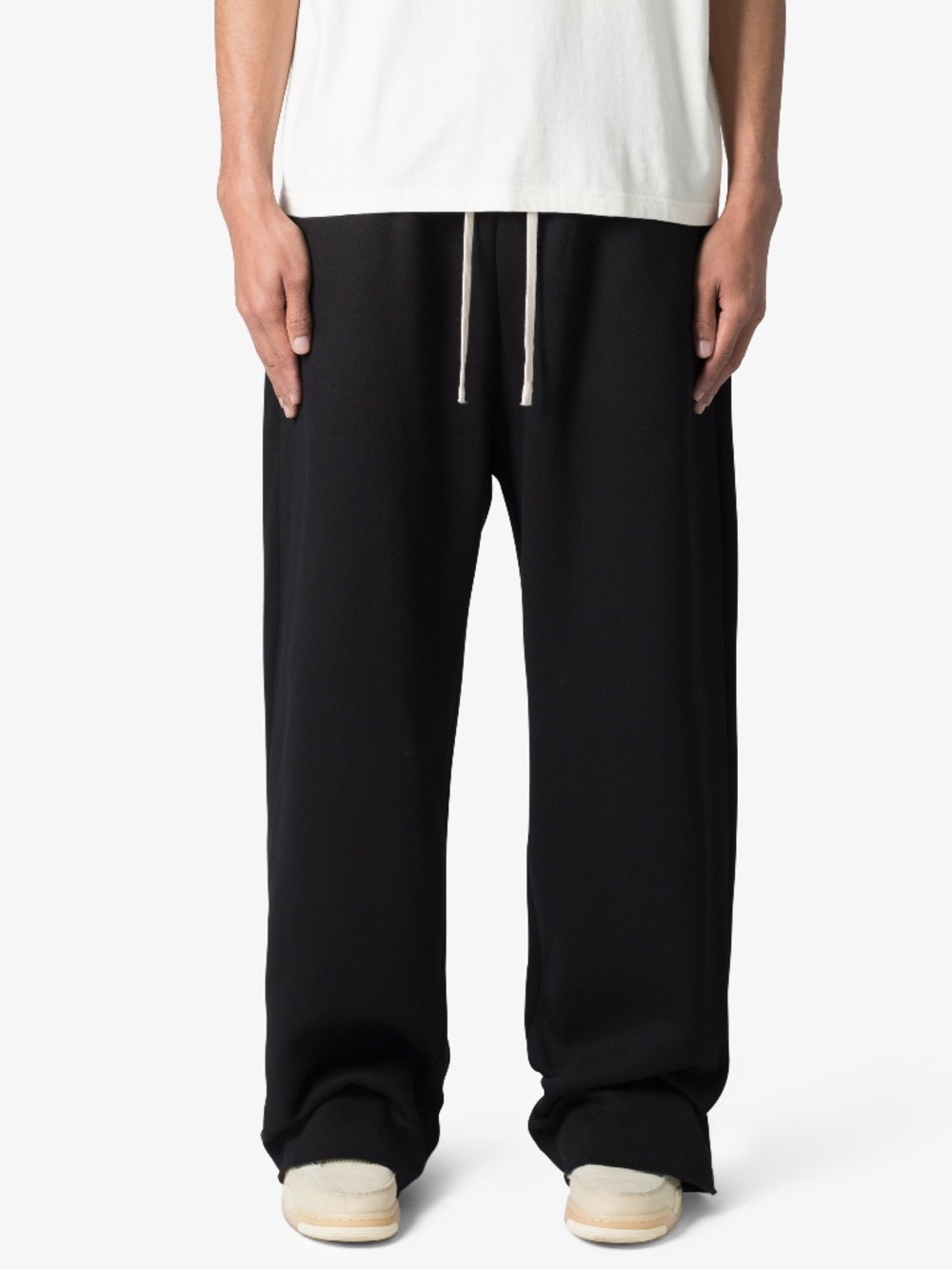 mnml Lightweight Ultra Baggy Sweatpants - Black Size XSBlack / XS